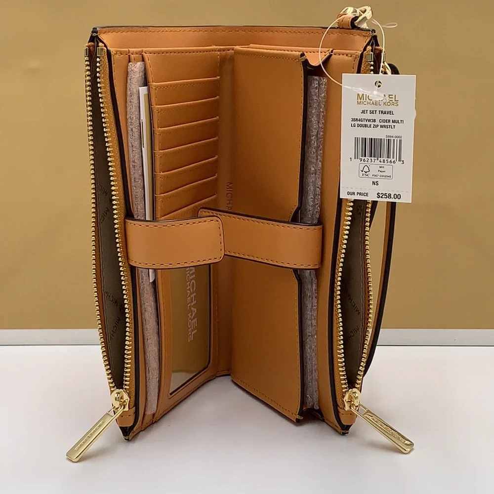 MICHAEL KORS
CIDER MULTI
LG DOUBLE ZIP WRISTLET 
Crocodile Leather Snakeskin - Picture 12 of 14